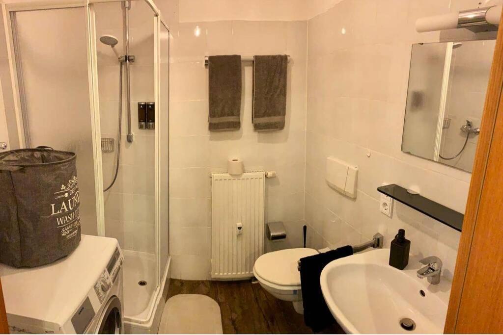וירצבורג Home Cinema, Parking Space מראה חיצוני תמונה